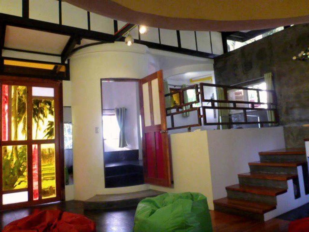 Somewhere Else Boutique Resort Mambajao Exterior foto